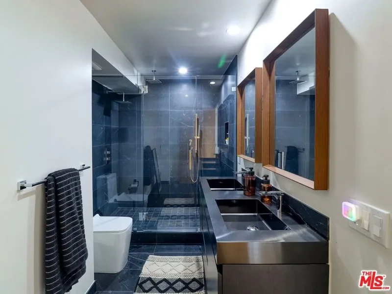 6601 E Seaside Walk, Signal Hill, California, United States. - Photo 10