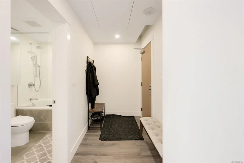777 Herald St 1006, Victoria, British Columbia, Canada. - Photo 47