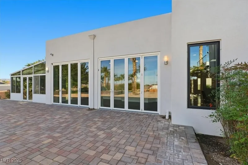 928 Santa Helena Avenue, Henderson, Nevada, United States. - Photo 76