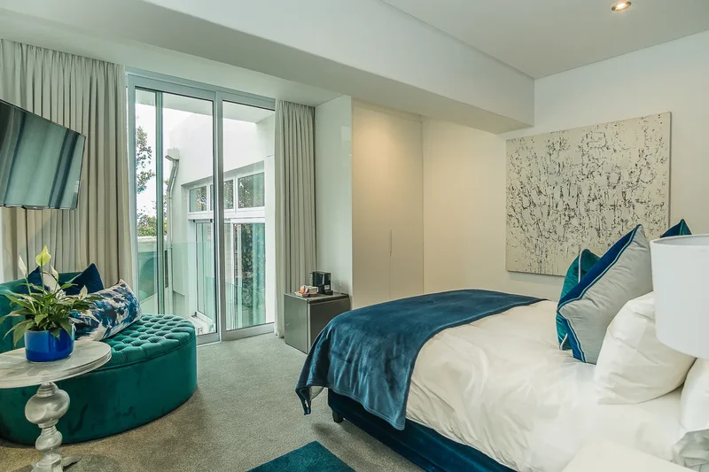16 Ravine Rd, Bantry Bay, Cape Town, 8005, South Africa, Cape Town, Western Cape, South Africa. - Photo 23