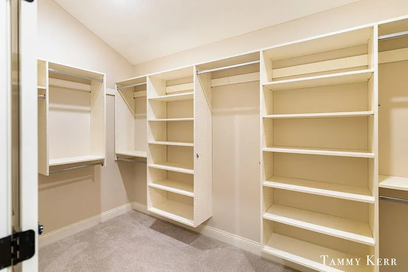 197 Janes View Drive, Holland, MI 49424, West Olive, Michigan, United States. - Photo 8