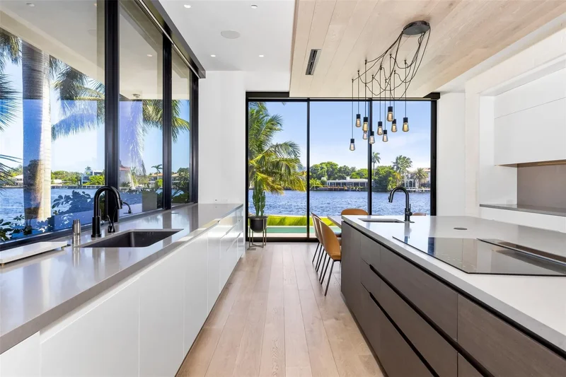 516 Mola Ave, Fort Lauderdale, Florida, United States. - Photo 28