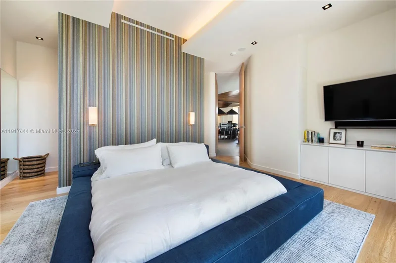 8055 Noremac Ave, Miami Beach, Florida, United States. - Photo 26