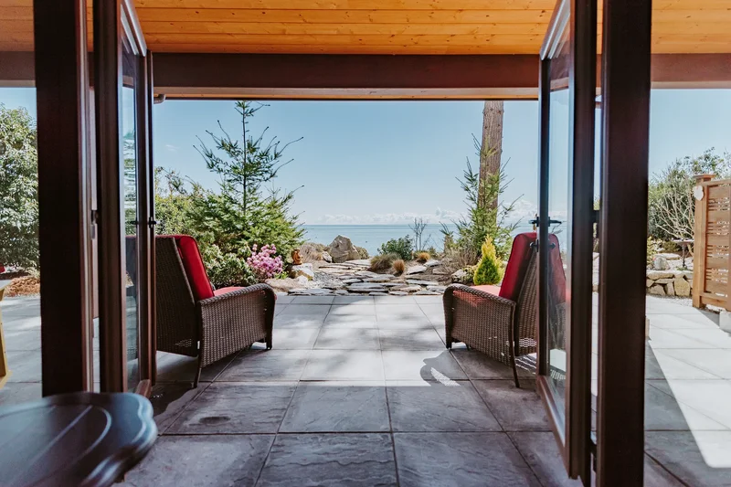 6035 Silverstone Lane, Sechelt, BC V7Z 0T8, Sechelt, British Columbia, Canada. - Photo 11