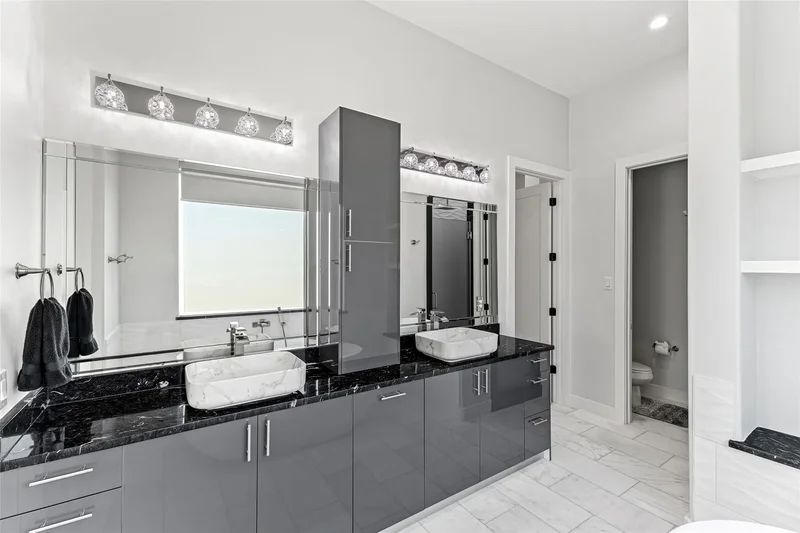 14002 Woodthorpe Lane, Houston, Texas, United States. - Photo 26