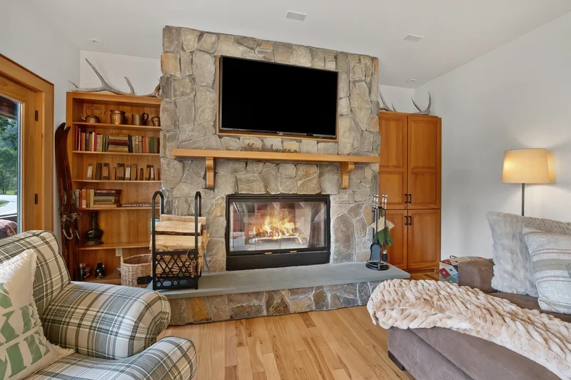 555 Trout Lake Road , Diamond Point, NY 12824, Bolton, New York, United States. - Photo 23