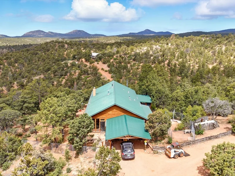 125 Apache Canyon Trail, Santa Fe, NM 87505, Santa Fe, New Mexico, United States. - Photo 36