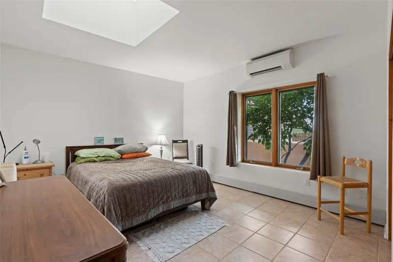 4 Sierra Verde , Santa Fe, NM 87507, Santa Fe, New Mexico, United States. - Photo 35