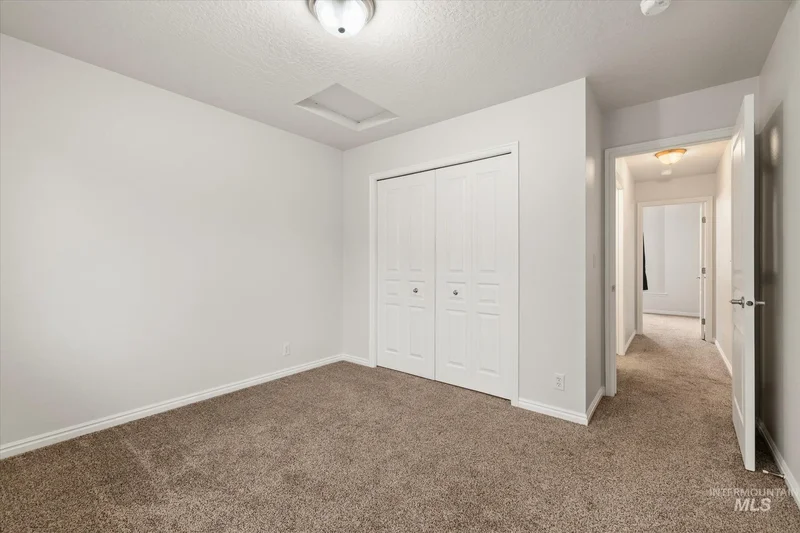 5282 N Schumann Ave, Meridian, ID 83646, Meridian, Idaho, United States. - Photo 25