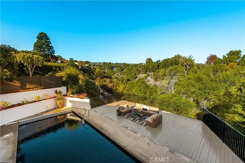 26633 Academy, Rolling Hills Estates, California, United States. - Photo 19