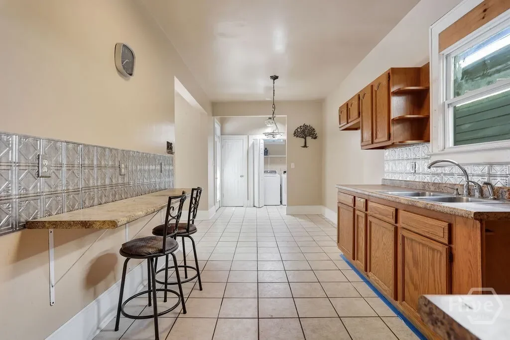 913-917 W 38th Street, Savannah, Georgia, United States. - Photo 27
