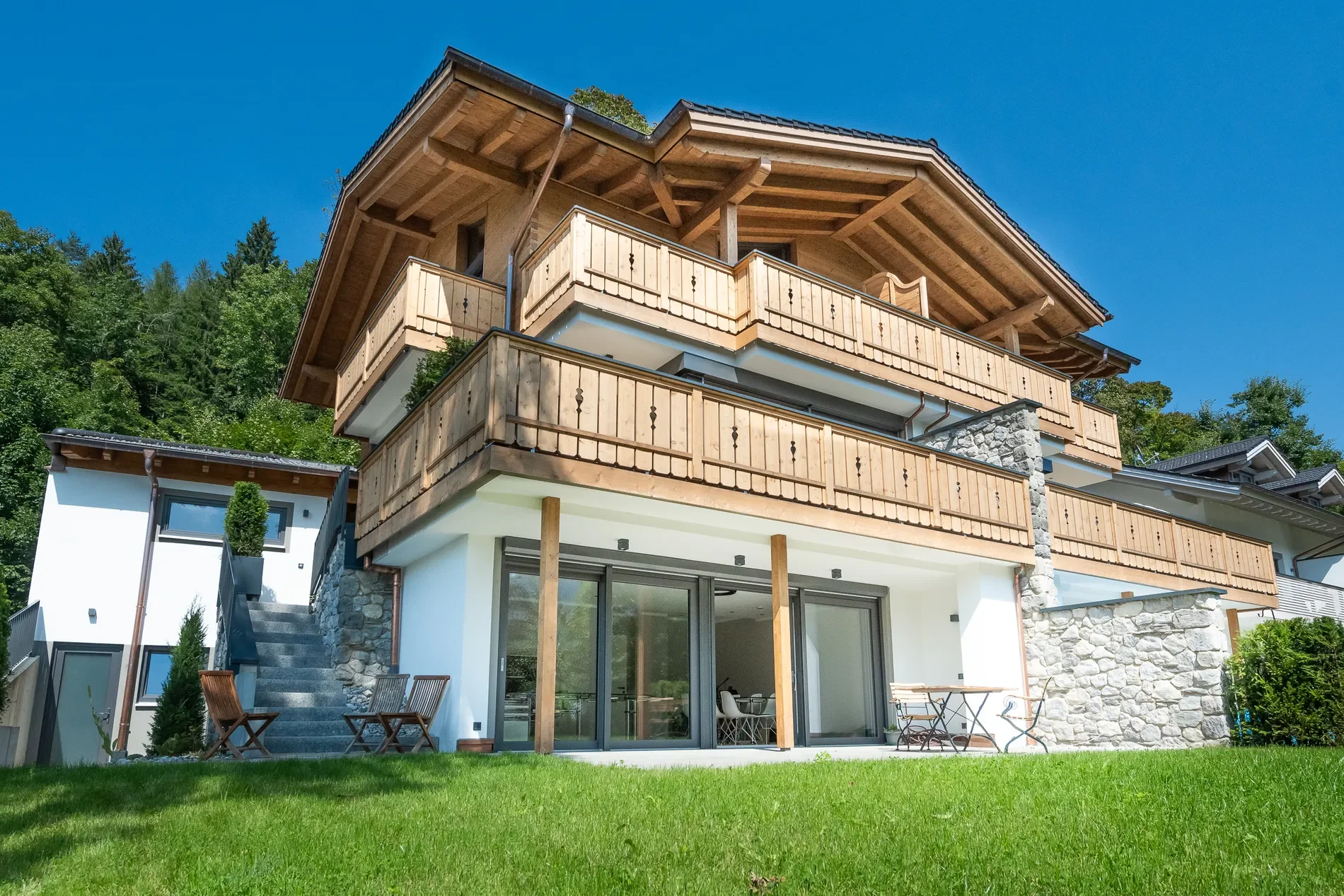 Garmisch-Partenkirchen, Bavaria, Germany. - Photo 3