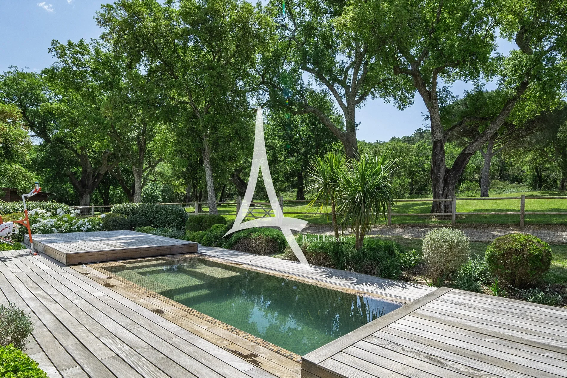 9 Bd Louis Blanc, 83990 Saint-Tropez, France, Saint-Tropez, Provence-Alpes-Côte d'Azur, France. - Photo 19