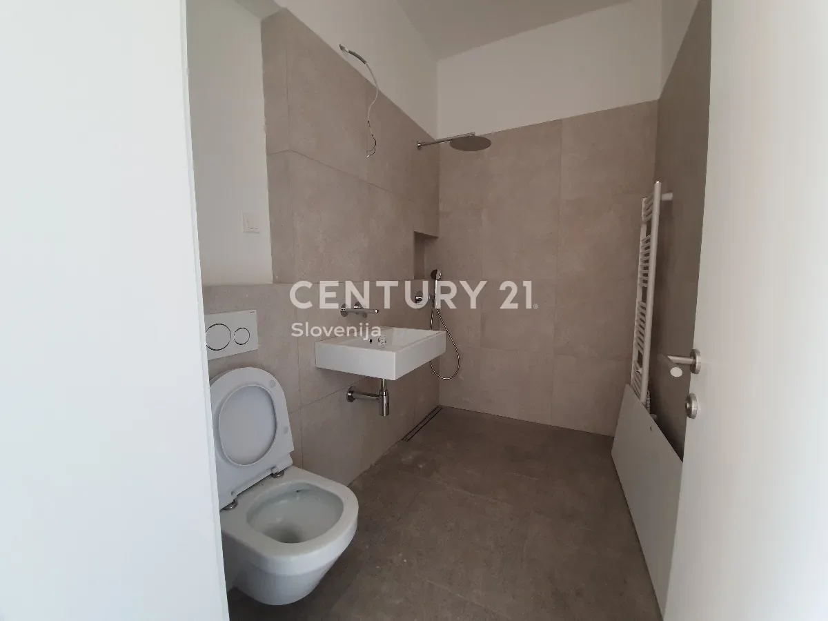 Gallery photo 6