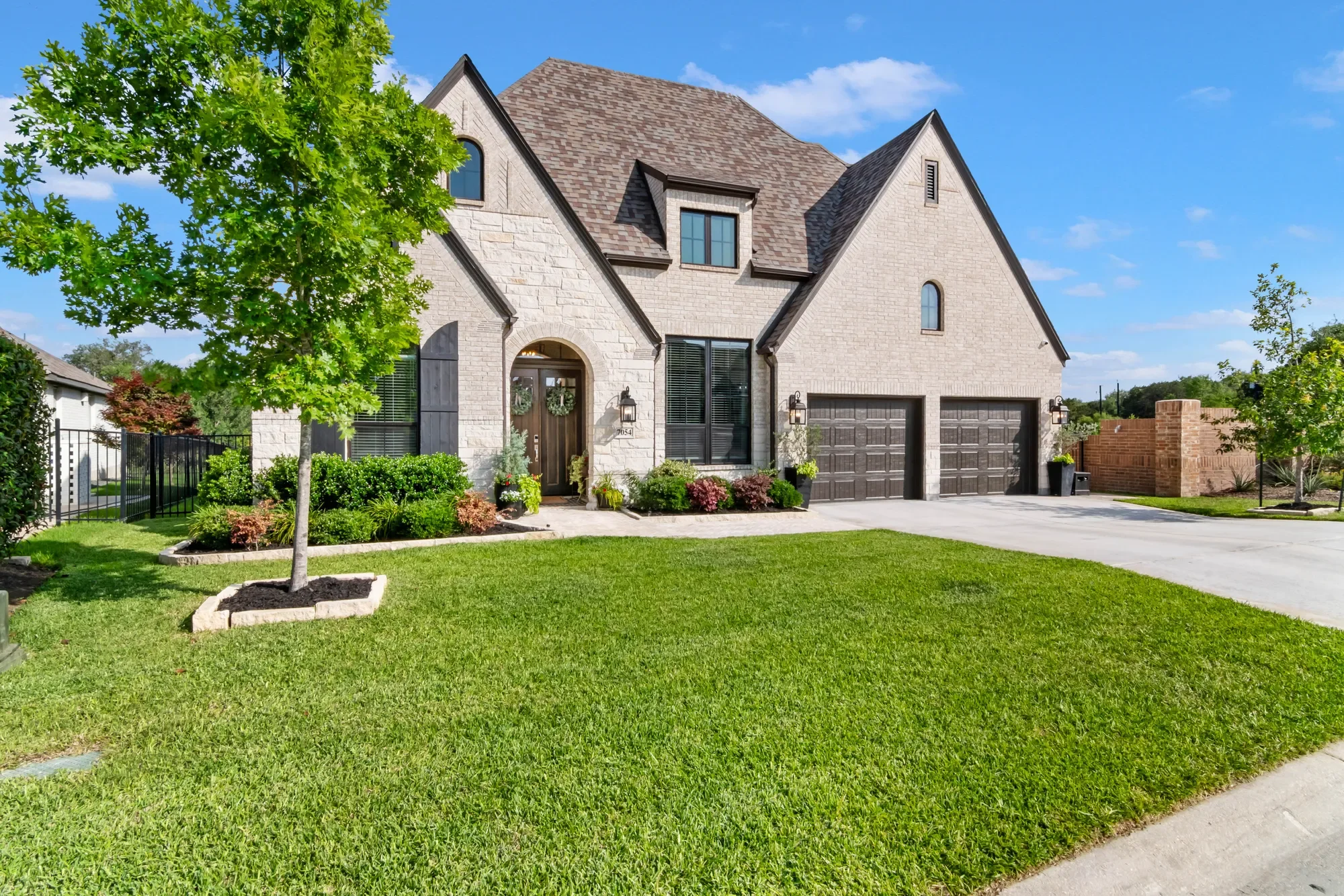 7054 Cantera Manor , San Antonio, TX 78256, San Antonio, Texas, United States. - Photo 6