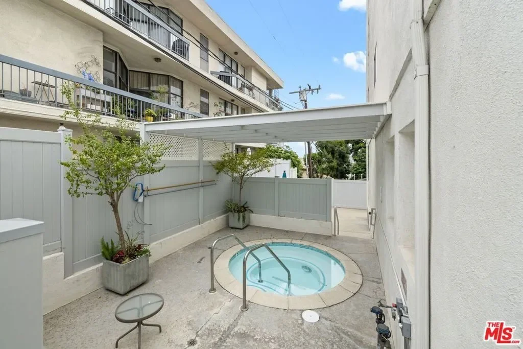 964 Hancock Avenue 103, Los Angeles, California, United States. - Photo 28