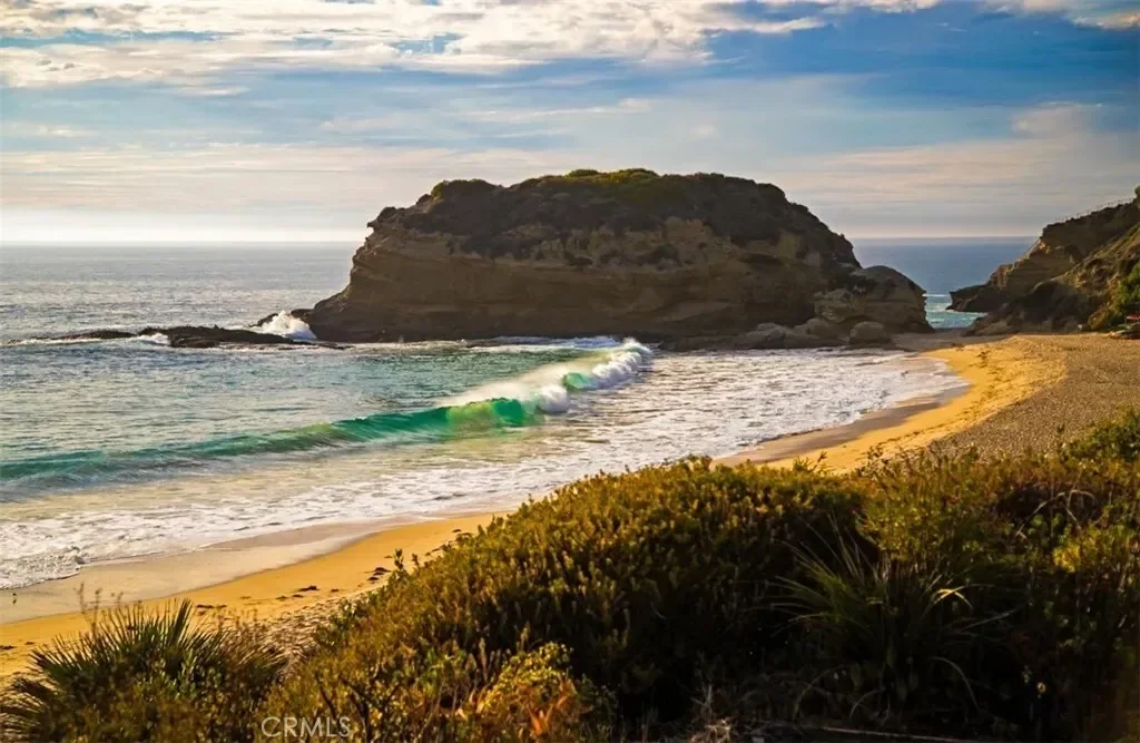 25 Bay, Laguna Beach, California, United States. - Photo 23