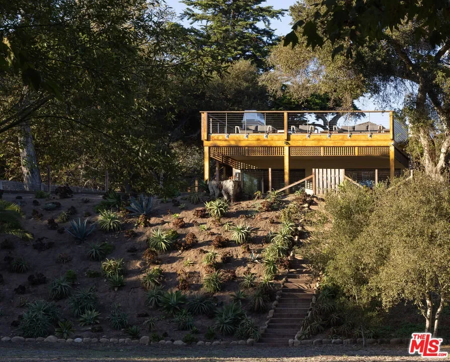 2937 Padaro Lane, Carpinteria, California, United States. - Photo 8