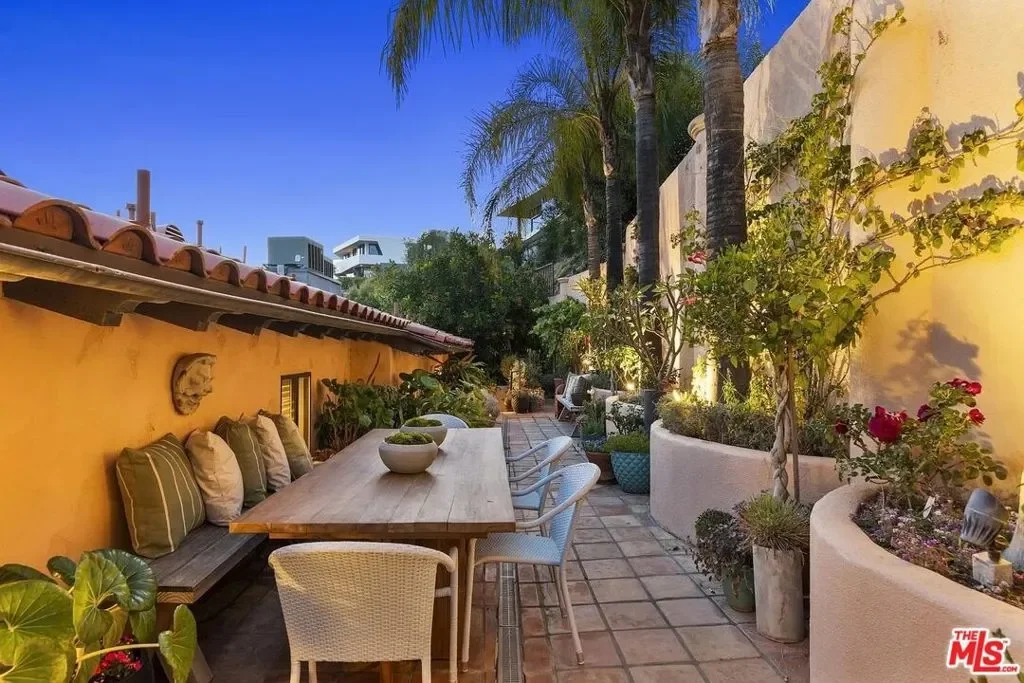 6383 Quebec Drive, Los Angeles, California, United States. - Photo 24