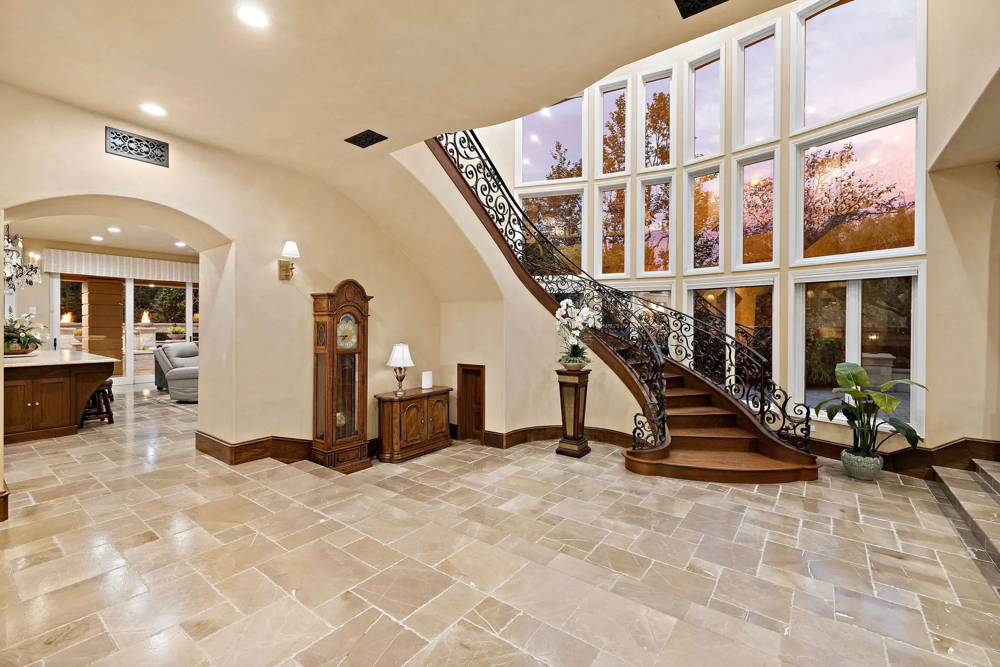 Gallery photo 5