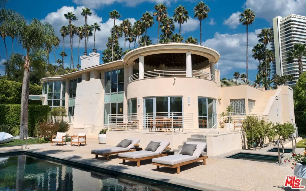 816 Monte Leon Drive, Beverly Hills, California, United States. - Photo 3