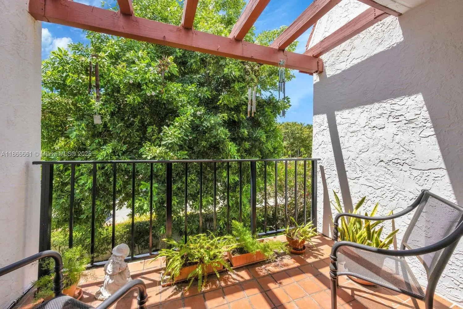 265 Grapetree Dr 110, Key Biscayne, Florida, United States. - Photo 16