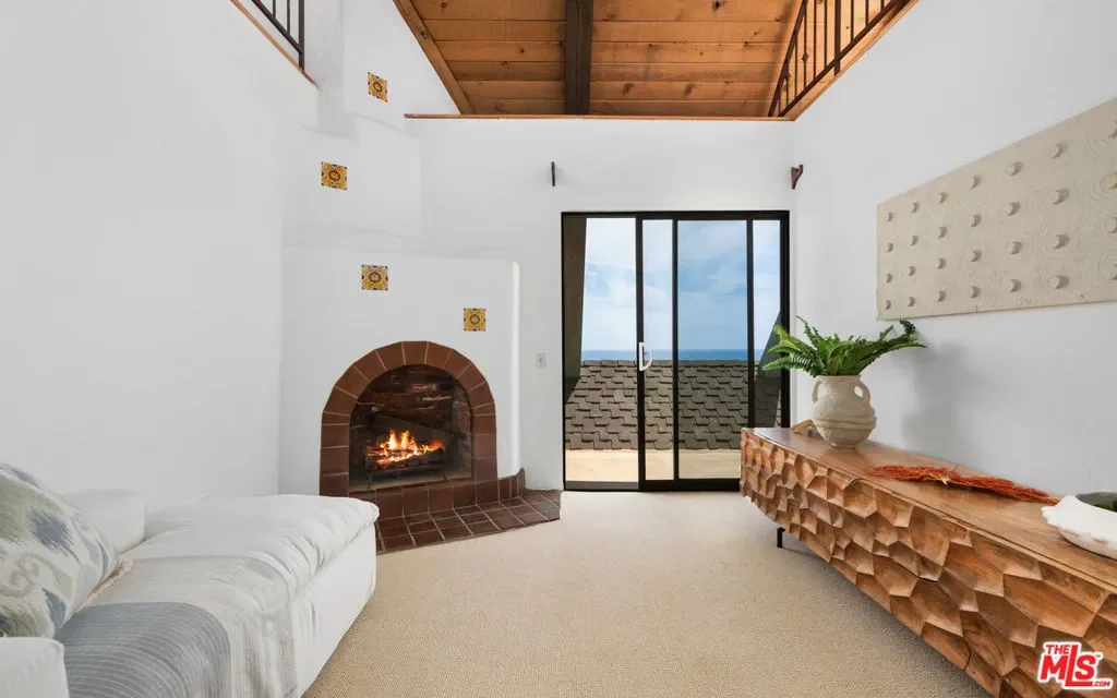 26902 Malibu Cove Colony Drive, Malibu, California, United States. - Photo 16