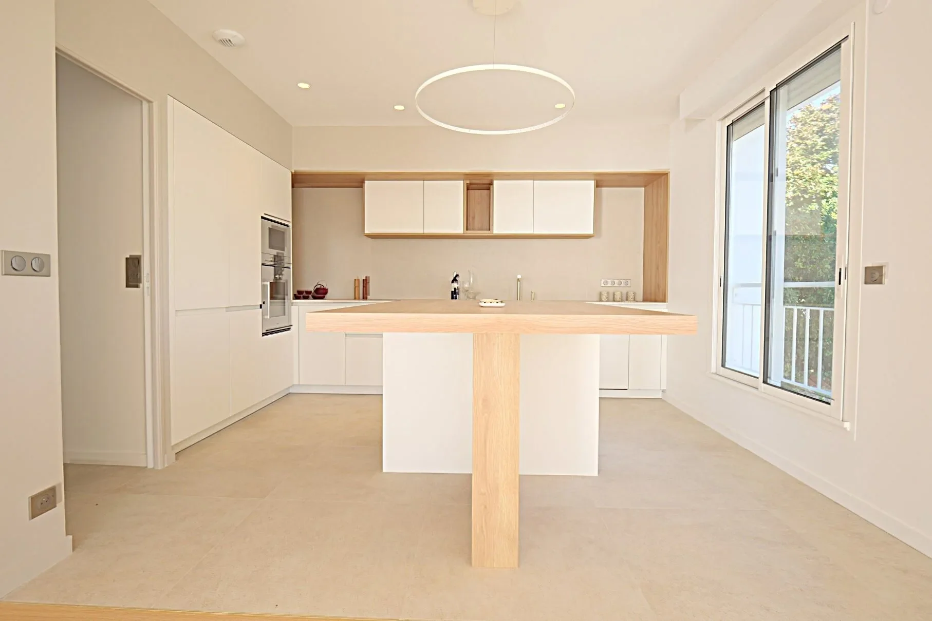 Gallery photo 5