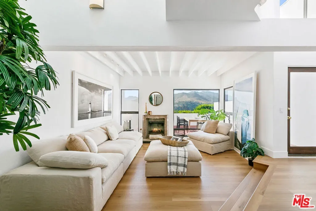 29221 Heathercliff Road 13, Malibu, California, United States. - Photo 15
