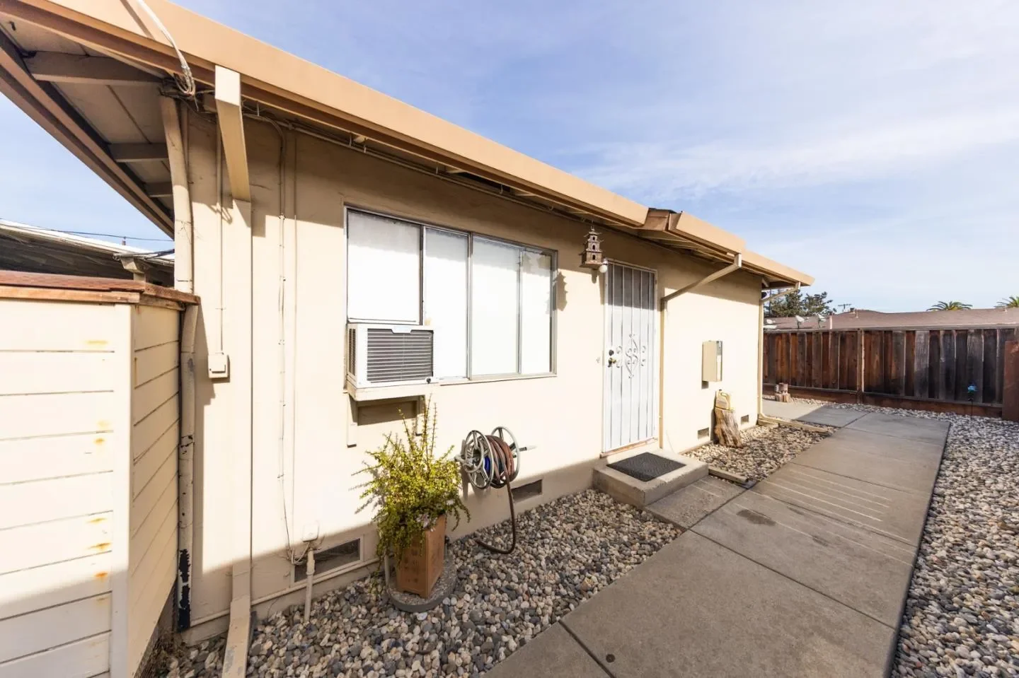 2178 Monticello Avenue, San Jose, California, United States. - Photo 3