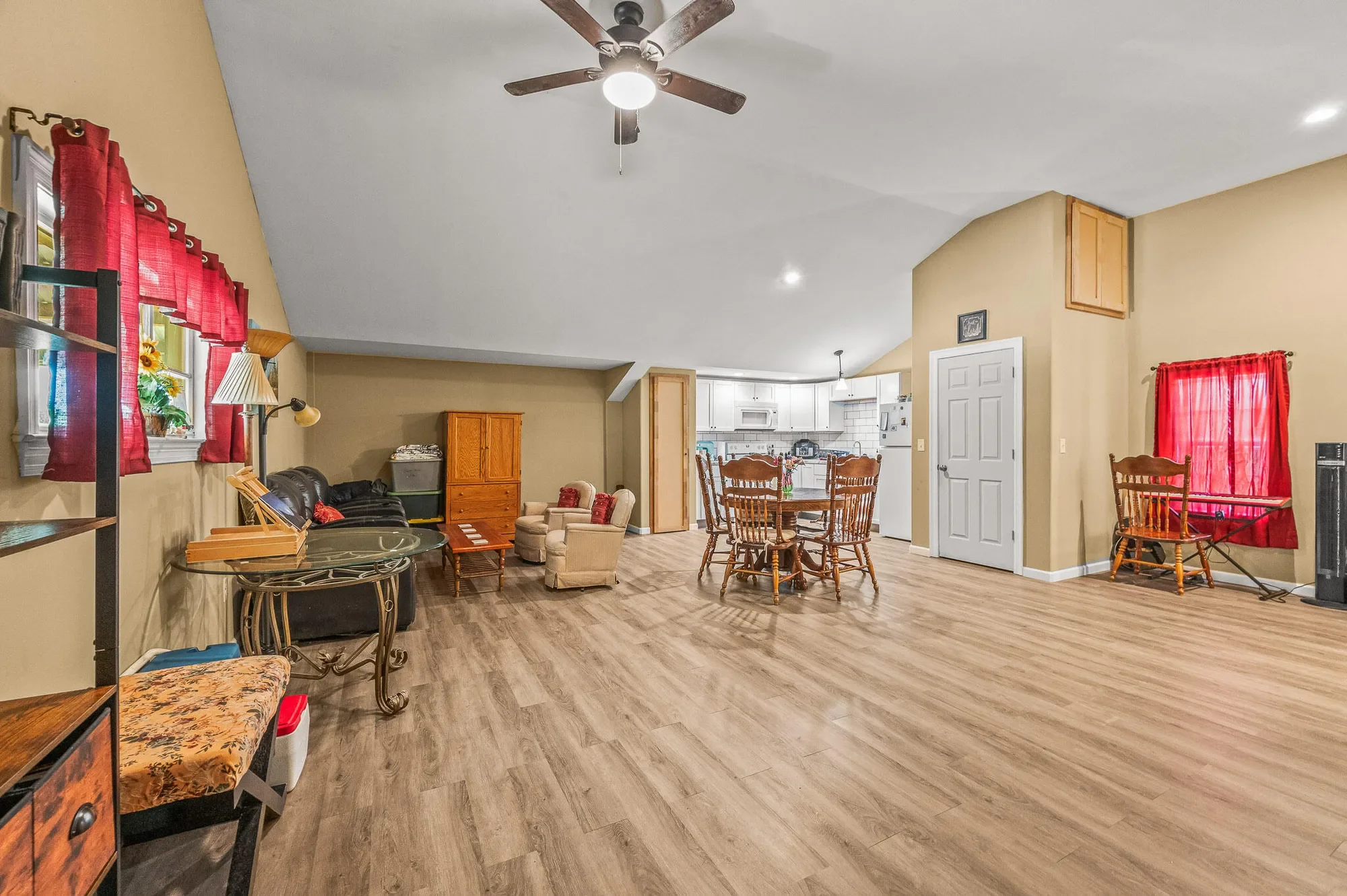 5105 Pasco Broxson Circle, Holt, FL 32564, Holt, Florida, United States. - Photo 27