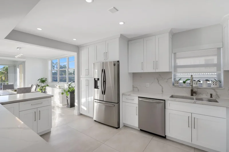 10180 W Bay Harbor Drive 2c, Bal Harbour, Florida, United States. - Photo 12