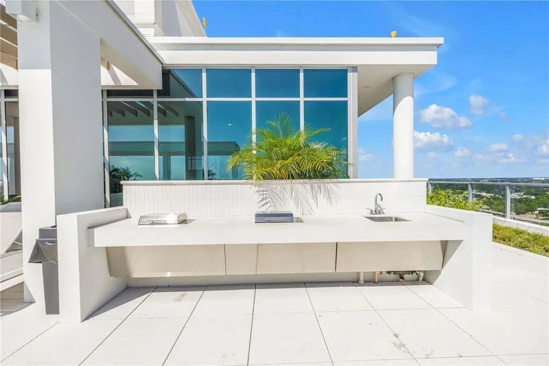 777 3RD AVENUE N #1605, ST PETERSBURG, FL 33701, St. Petersburg, Florida, United States. - Photo 4