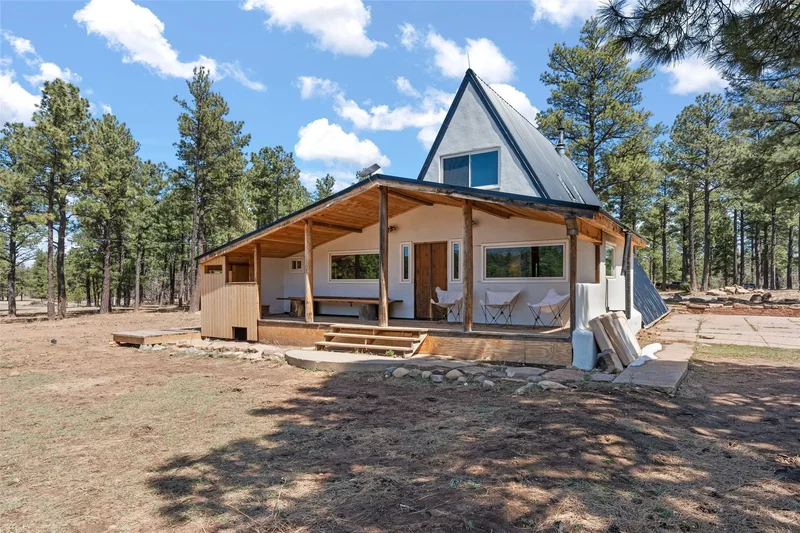 207 County Road A2 , Sapello, NM 87745, Sapello, New Mexico, United States. - Photo 15