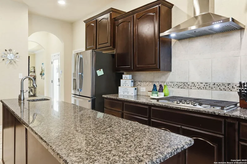 113 Misty Dawn, Castroville, TX 78009, San Antonio, Texas, United States. - Photo 12