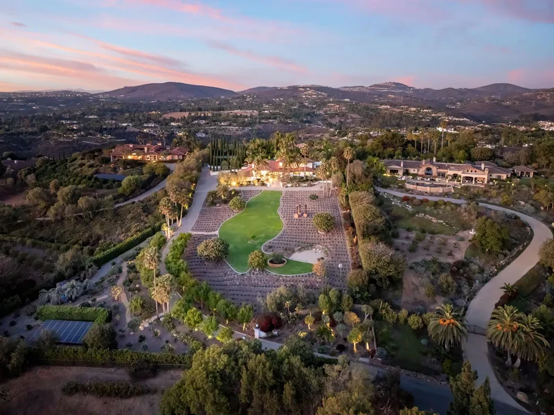 18245 Paseo Victoria , Rancho Santa Fe, CA 92067, Encinitas, California, United States. - Photo 41