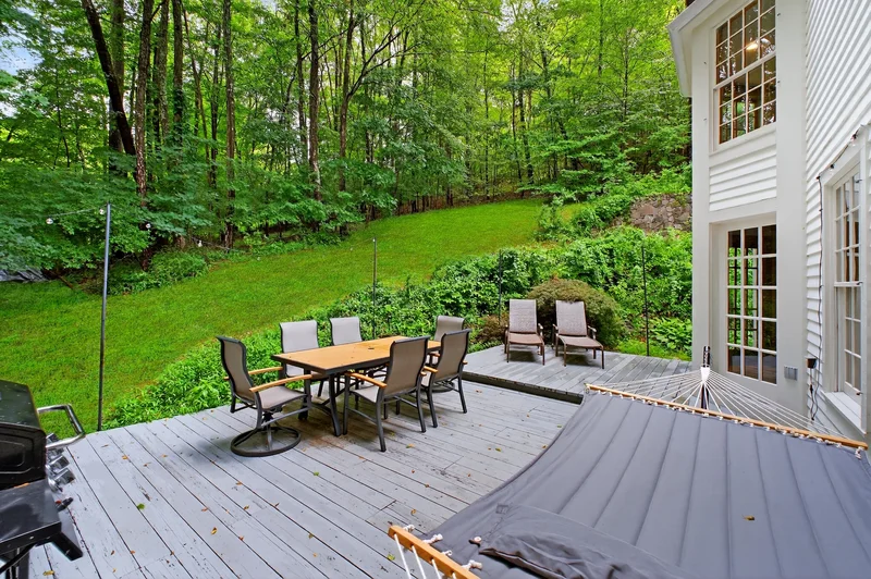 35 Poverty Hollow Road, Newtown, CT 06470, Newtown, Connecticut, United States. - Photo 35