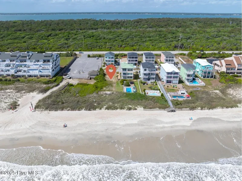 111 Ocean Shore Lane, Pine Knoll Shores, NC 28512, Pine Knoll Shores, North Carolina, United States. - Photo 10