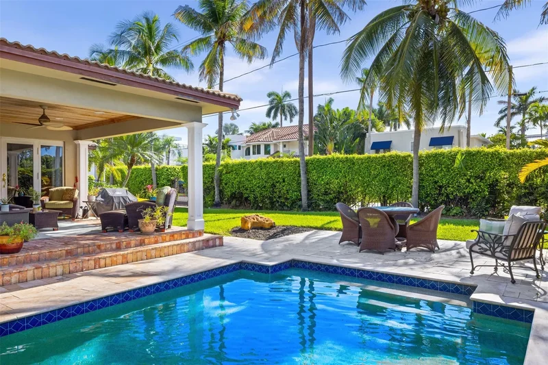 359 Poinciana Dr, Fort Lauderdale, Florida, United States. - Photo 33
