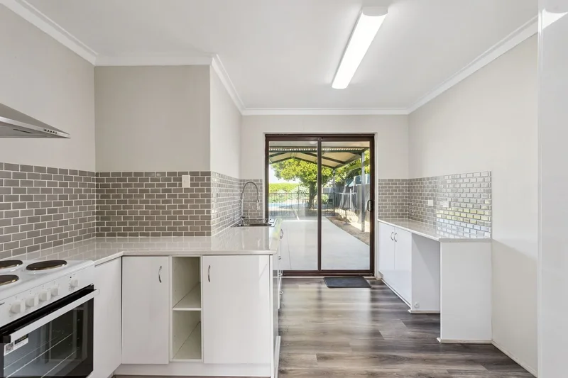 40 Bugendore Street Maida Vale, Perth, WA 6057, Perth, Western Australia, Australia. - Photo 11