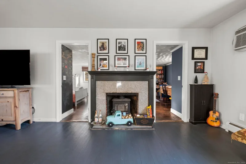 22 Old Middle Road, Brookfield, Connecticut, United States. - Photo 5