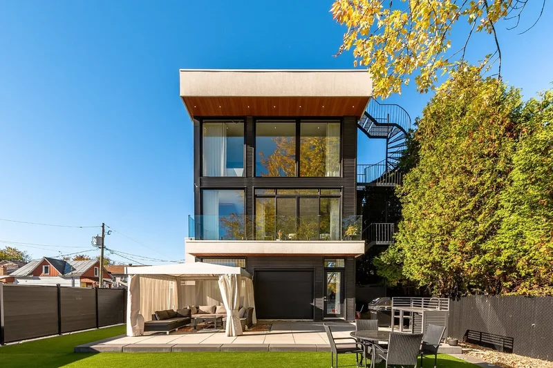 1 68e Avenue, Chomedey, QC H7V2M5, Laval, Quebec, Canada. - Photo 1