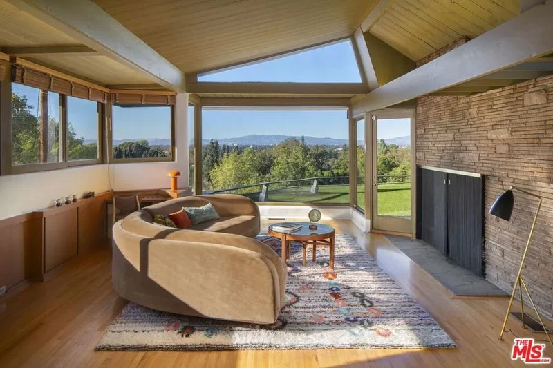 3624 Buena Park Drive, Los Angeles, California, United States. - Photo 7