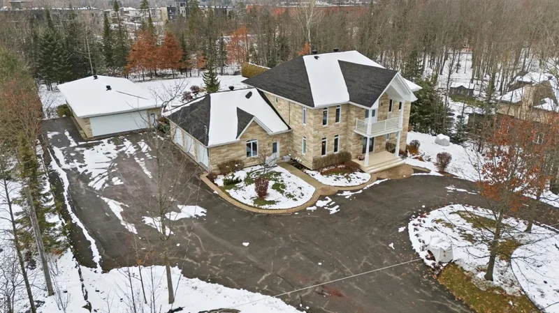 1345 rue Gaston-Miron, Sherbrooke, Quebec, Canada. - Photo 5