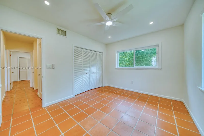 1435 Blue Rd, Coral Gables, Florida, United States. - Photo 11