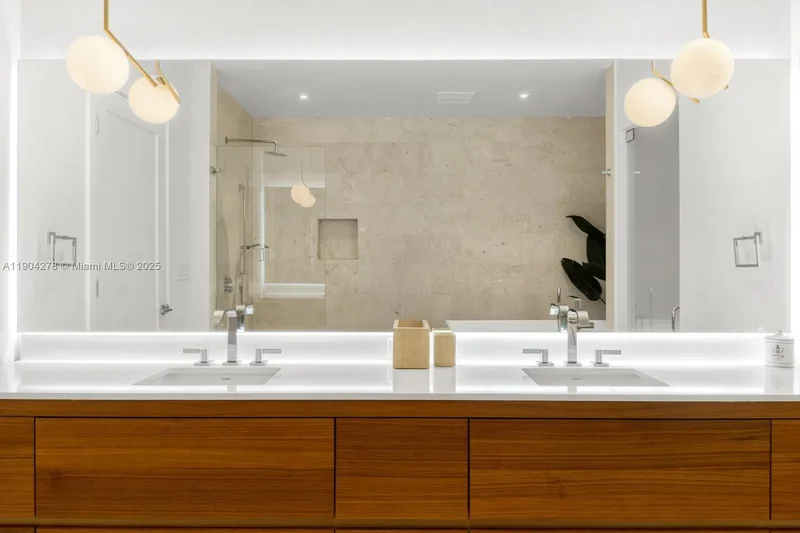 3581 E Glencoe St 501, Miami, Florida, United States. - Photo 22