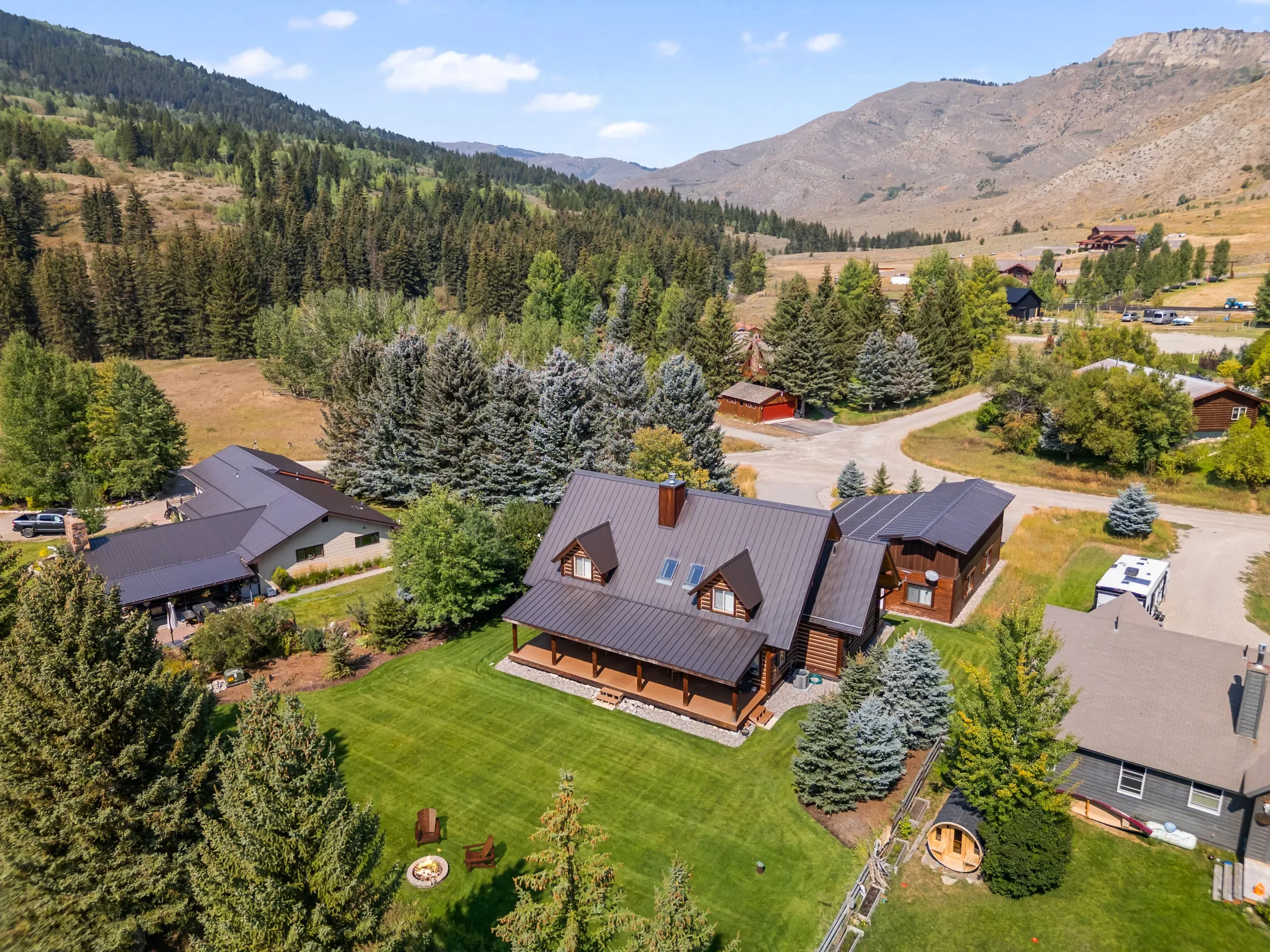 4340 E Hoback River Road , Jackson, WY 83001, Jackson, Wyoming, United States. - Photo 33