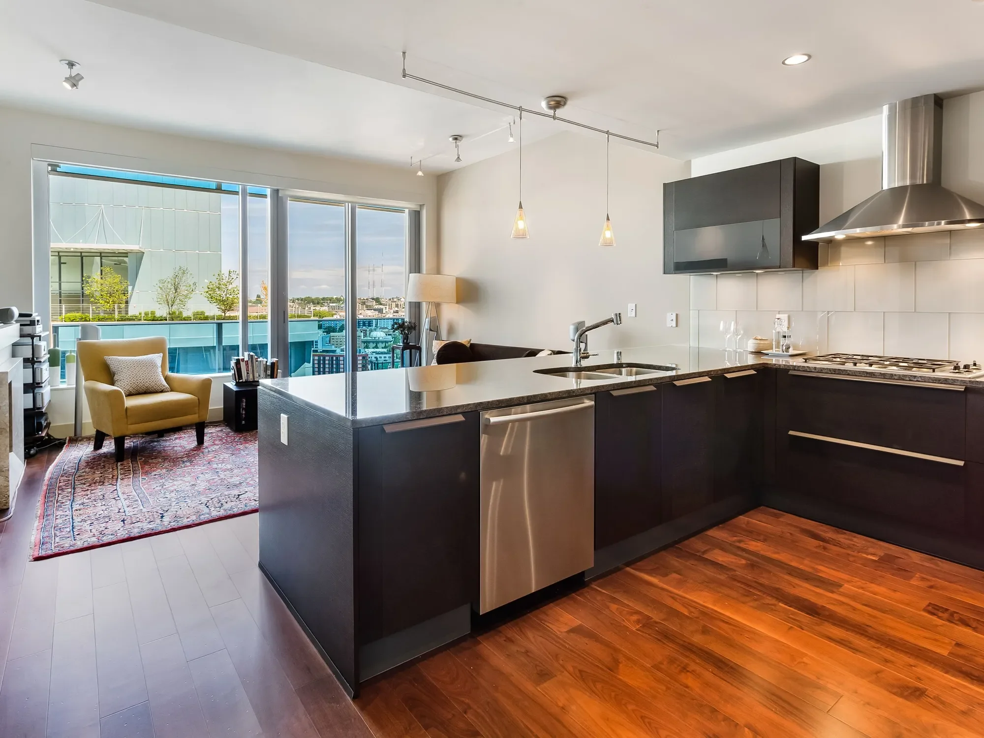 737 Olive Wy Unit #2703 , Seattle, WA 98101, Seattle, Washington, United States. - Photo 1