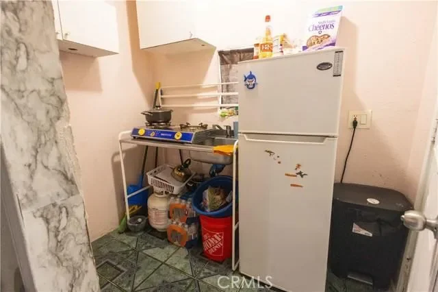 1419 E. 111th St., Los Angeles, CA 90059, Los Angeles, California, United States. - Photo 41