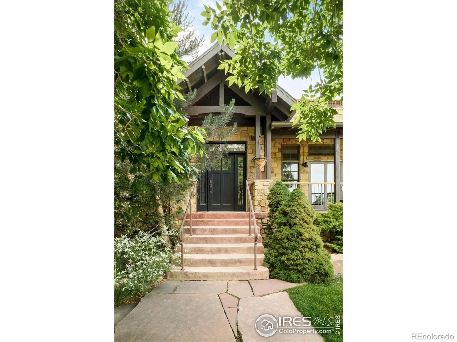 Gallery photo 4